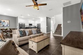 FREE Resort Access at this 16 Guest Pool Home
